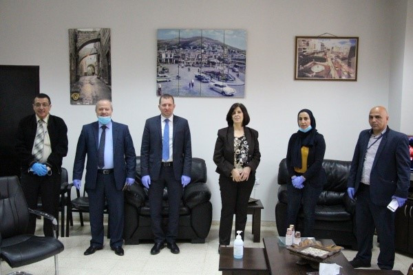 وفد من الصندوق الفلسطيني يلتقي نائب محافظة نابلس