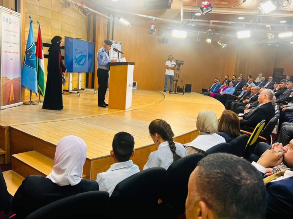 أسبوع المرور العربي " قواعد المرور ... سلوك حضاري "