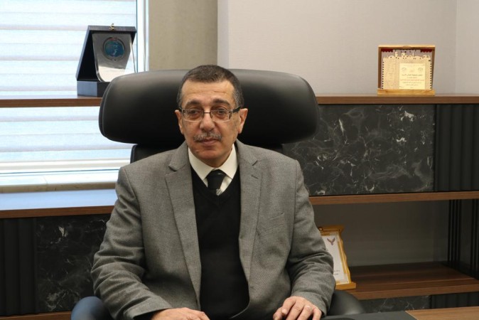 مقابله الأستاذ عبد اللطيف خماش